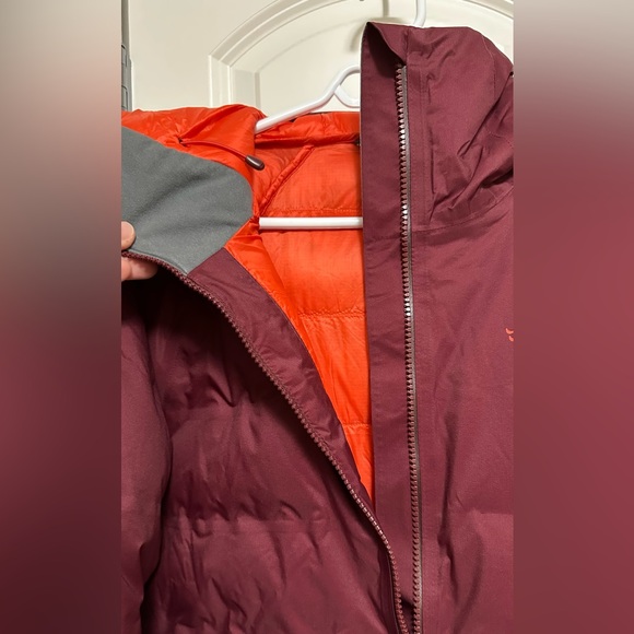 RAB Women’s Valiance Jacket - Picture 4 of 6